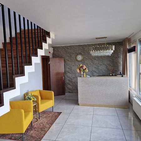 Olympus Hotel Каунас Екстер'єр фото