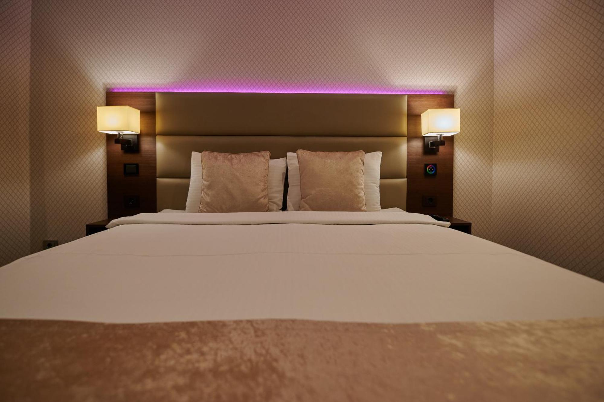 Olympus Hotel Каунас Екстер'єр фото